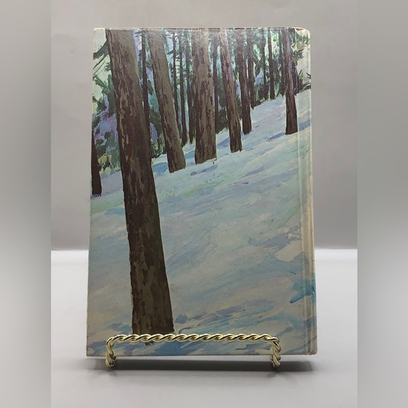 1969 “Lassie Lost in the Snow” , by Steve Frazee.  Hardcover Book - Picture 5 of 9